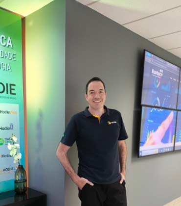 Mauricio Fabri de Oliveira,  Runtec | Logistics Tech Outlook | Logistics Monitoring Solution of the Year in Latin America