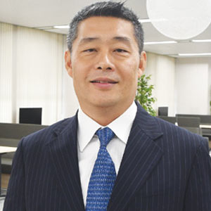 Jen Siang Kong, Group CEO, Overland Total Logistics Group